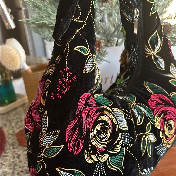 Floral Beaded Black Velvet Bag - Picture 3 of 9